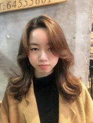 -PE SALON