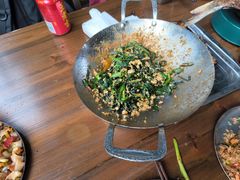 -西部一串烧烤·地道湘西小串