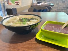 -玖鲜小笼(中山广场店)