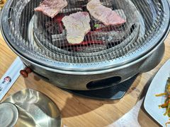 -青瓦餐厅·生鱼片·韩园烤肉(西塔店)
