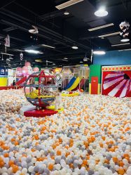 -长沙云顶星河游乐园(步步高·梅溪新天地店)