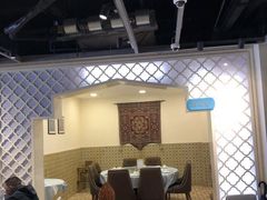 -巴扎美食·新疆菜·西域歌舞表演餐厅(新疆大厦店)