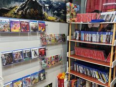 -扑水电玩·PS·Switch·桌游(湖大店)