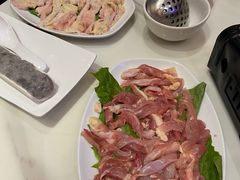 -野迹·石橄榄鸡·烧烤(新洲店)