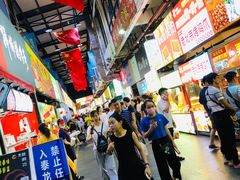 -海口骑楼小吃街