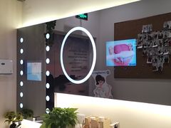-维乐口腔(美维云门诊陆家嘴店)