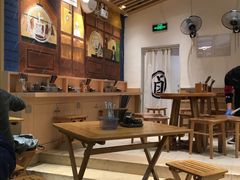 大堂-狮头牌卤味研究所·卤味饭(花城汇南区店)