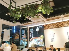 -馋三尺蟹粉小笼(人民广场店)