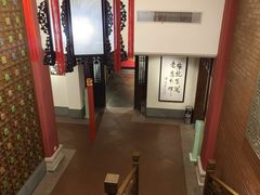 -梅龙镇酒家(南京西路总店)