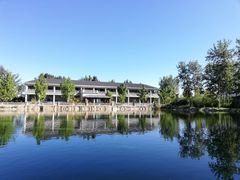 -中家鑫园温泉酒店鑫悦汤泉