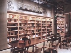 -百新书局(尚悦湾店)