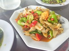 -岛中岛·海鲜大排档·万宁老字号(东澳店)