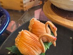 鲍鱼天鹅酥-白天鹅宾馆-玉堂春暖餐厅