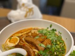 金牌红烧牛肉面-康師傅私房牛肉面(浦机三店)