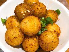 -炉小二铜锅牛蛙•川湘菜(三里屯店)