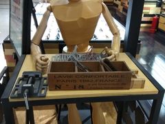 -LOHO眼镜(太阳宫凯德MALL店)