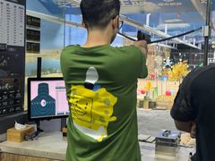 -都市枪神实弹射击俱乐部