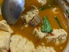 农家咸肉豆腐煲-淳安二十八道·美食汇·淳鱼馆(阳光路店)