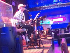 -108·公社·创意餐厅·LIVE HOUSE(李公堤店)