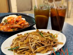 -荣发茶餐厅(龙琛路店)