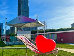 -巨鹏飞梦幻海岸