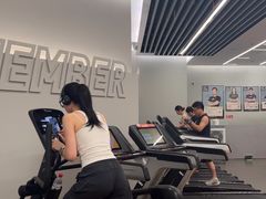 -乐刻健身(龙湖杭州紫荆天街精品店)