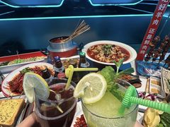 -路边边.炒菜烧烤.音乐餐厅(良乡长虹店)