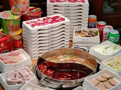 -来龍儿鲜切牛肉自助老火锅