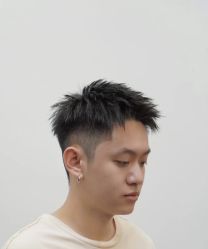 -逸丝风尚专注烫染