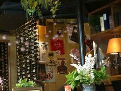 -临界音乐酒馆·小龙虾·江湖菜(华熙LIVE·鱼洞店)