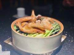 盐焗香茅乳鸽-小运河·公馆(国贸店)