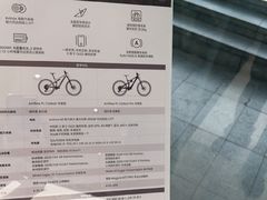 -DJI大疆(深圳华强北曼哈授权体验店)