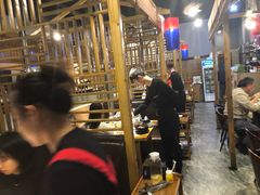 大堂-唯成•韩国炭火烤肉 유성고기