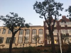 -王府井奥莱临潼小镇(临潼店)