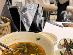 -粉八·云南米线·建水烧烤(常熟路店)