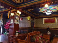 -嘎咓讓咘藏餐厅(团结新村店)