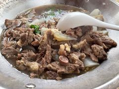 -大众跷脚牛肉馆·非遗传承单位(峨眉山店)