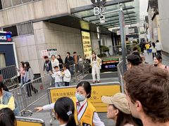 -杭州湖滨银泰in77