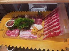 -犟牛家·榴莲烤肉(五棵松店)