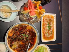 -粉墨特色菜·烧烤音乐酒馆
