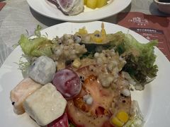 -四海一家自助餐(益田假日广场店)