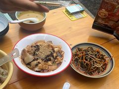 -朱大嘴肥肠血旺(福字街店)