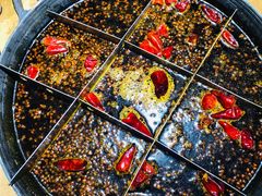 -白乐天毛肚火锅馆(解放碑店)
