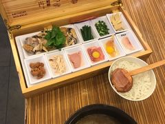 松茸土鸡过桥米线-蒙自源过桥米线(沃尔玛店)