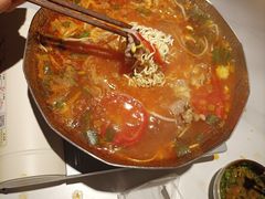 -旺福·贵州酸汤牛肉火锅(陆悦天地店)