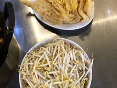 -胡须佬鸡煲四季火锅店(石厦西村直营店)