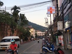 -鸡饭店