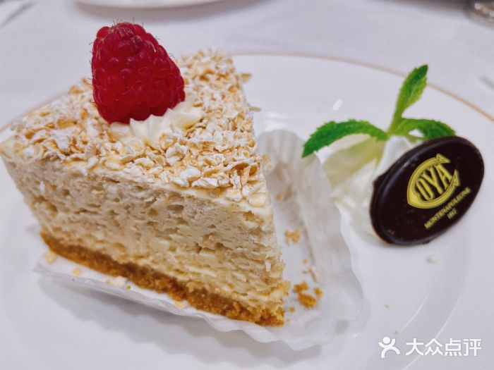 COVA(新天地Xintiandi店)招牌燕麦蛋糕图片