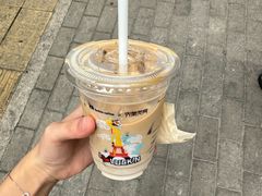 -瑞幸咖啡(江汉路中山大道店)