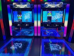 -VS SPORTS PARK运动玩乐园·团建·生日会(合生汇店)